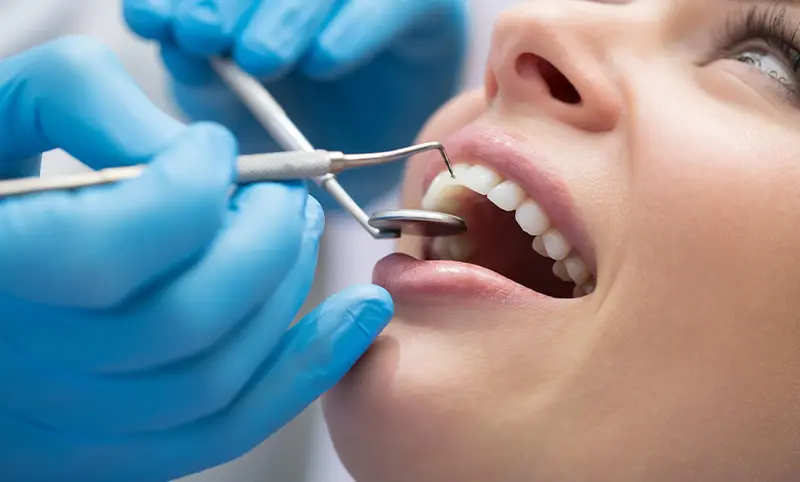 دندانپزشکی عمومی دوره‌ای شش ساله است.