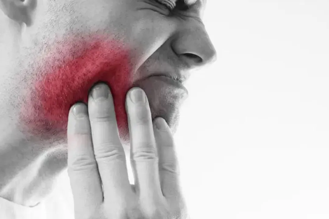 عبارتهایی مثل «درد عصب دندان»، «درمان عصب» یا «عصبکشی» بهتنهایی احساس ناخوشایندی منتقل میکنند.