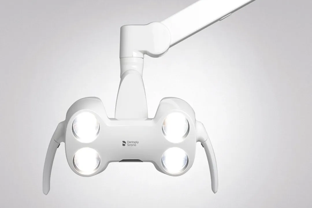 امکاناتی مانند سیستم روشنایی LED، پدال برقی، مانیتور دیجیتال و تجهیزات ساکشن پیشرفته می‌توانند قیمت نهایی را افزایش دهند.